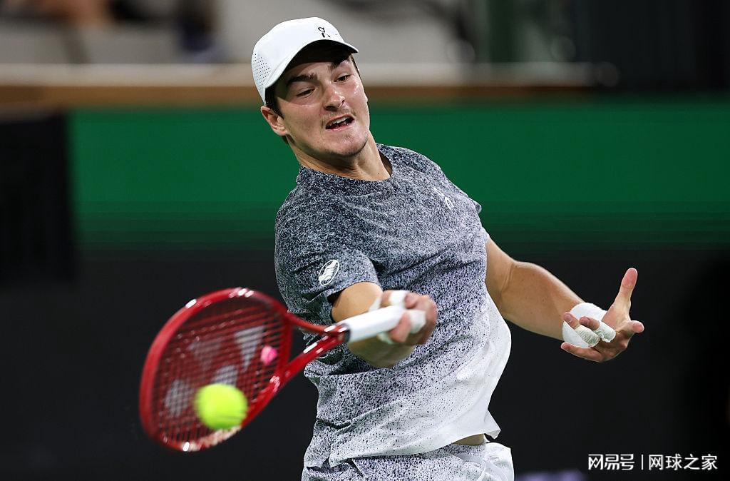 开云体育官方下载-时速193公里！丰塞卡打出史上第二快的正手击球，最快的是谁？